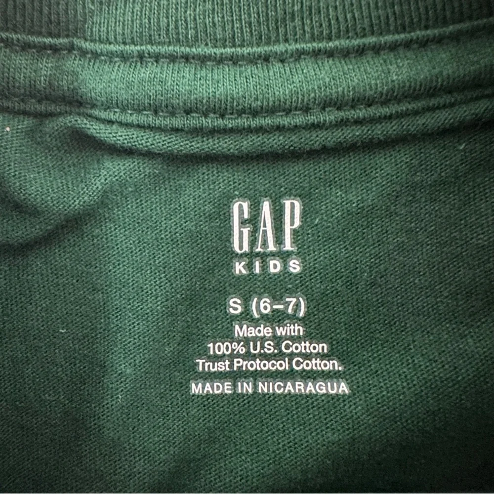 GAP stylish tee